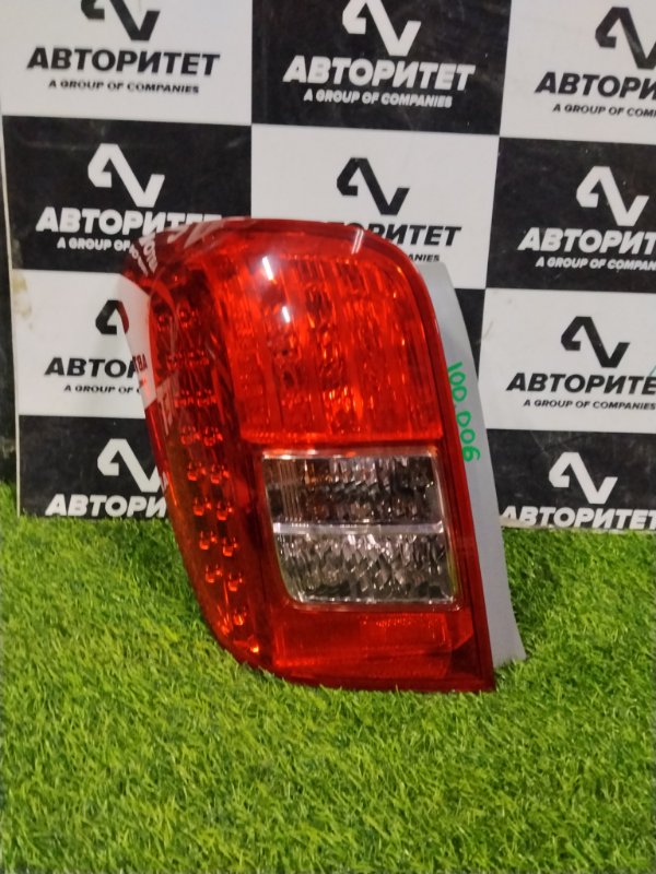 Стоп-сигнал TOYOTA COROLLA FIELDER NZE141 1NZFE 2007 левый (б/у)