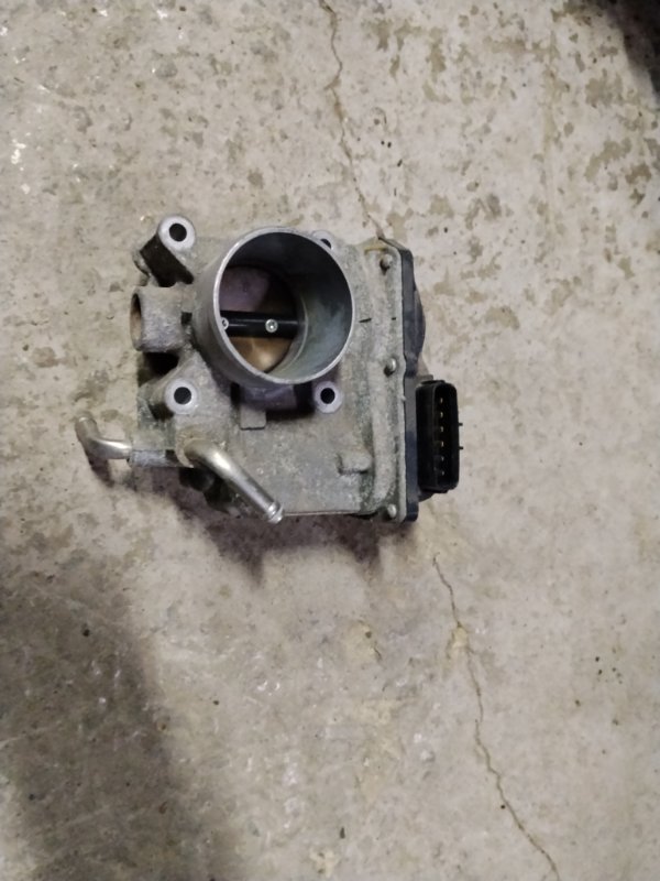 Дроссельная заслонка TOYOTA AURIS NZE154 1NZFE 2007 (б/у)