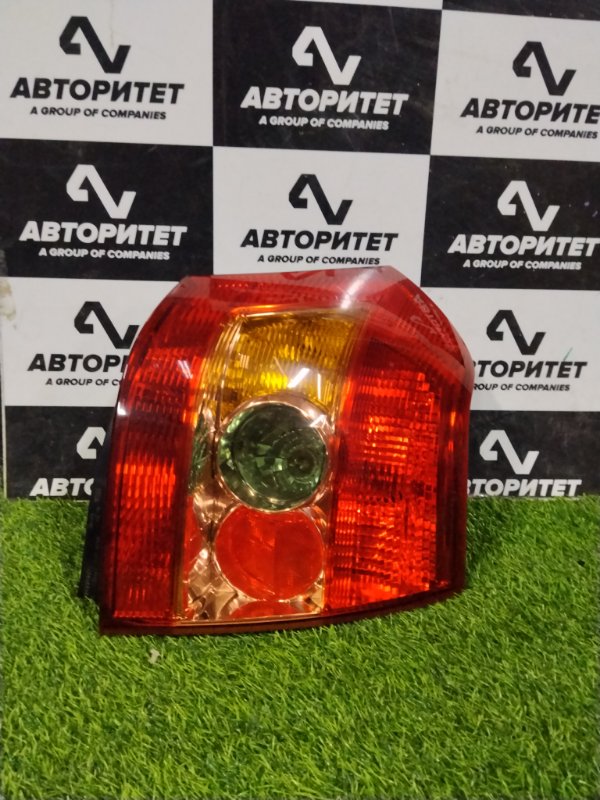 Стоп-сигнал TOYOTA ALLEX NZE121 1NZFE 2005 правый (б/у)