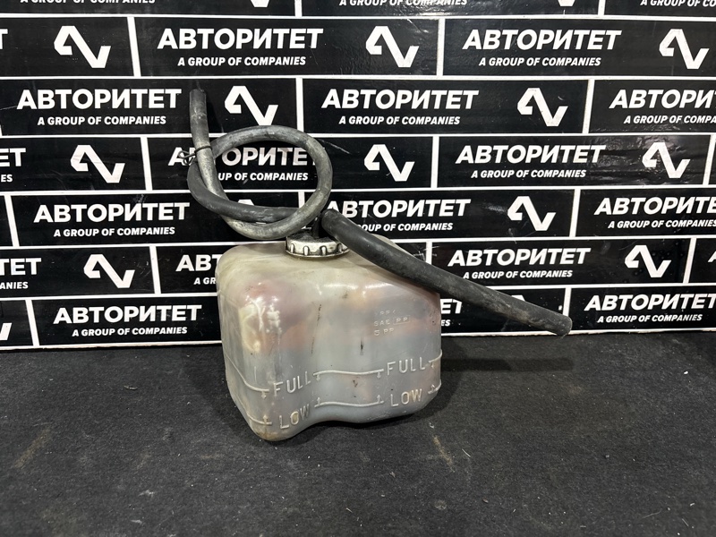 Бачок расширительный MITSUBISHI PAJERO V45W 6G74 (б/у)