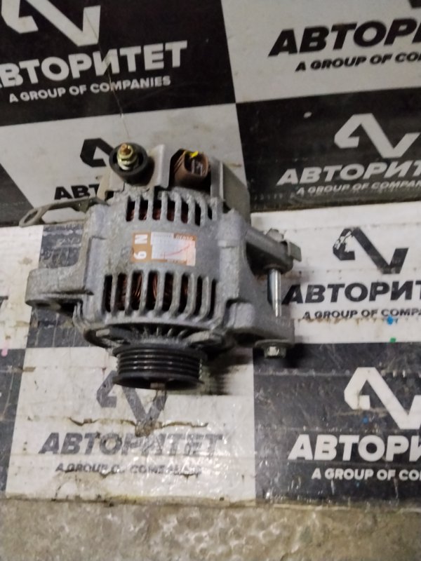 Генератор TOYOTA ALLEX NZE121 1NZFE 2005 (б/у)