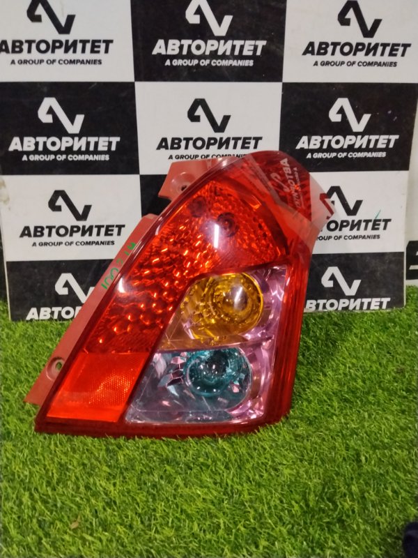 Стоп-сигнал SUZUKI SWIFT ZC71S K12B 2010 правый (б/у)