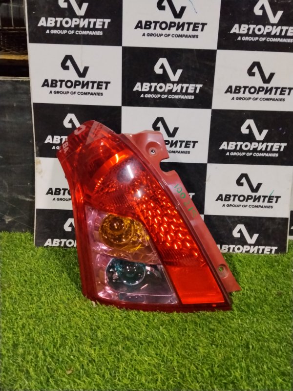 Стоп-сигнал SUZUKI SWIFT ZC71S K12B 2010 левый (б/у)