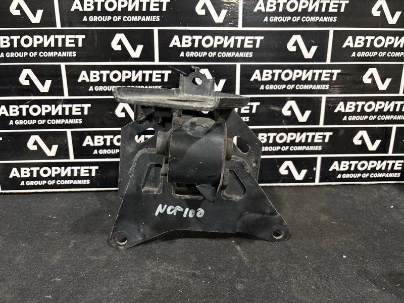 Подушка двигателя TOYOTA RACTIS NCP100 1NZFE левая (б/у)