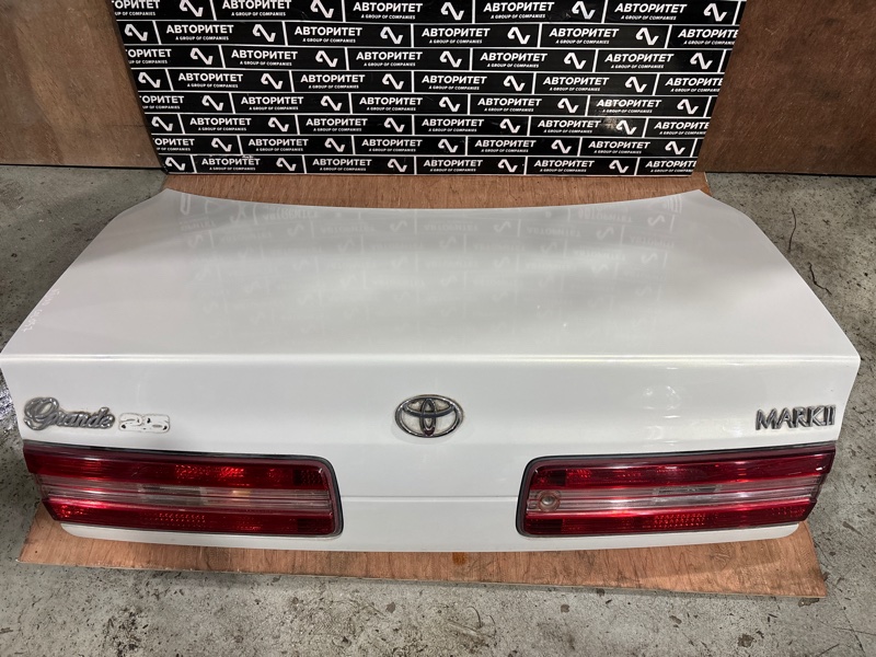 Крышка багажника TOYOTA MARKII JZX100 (б/у)