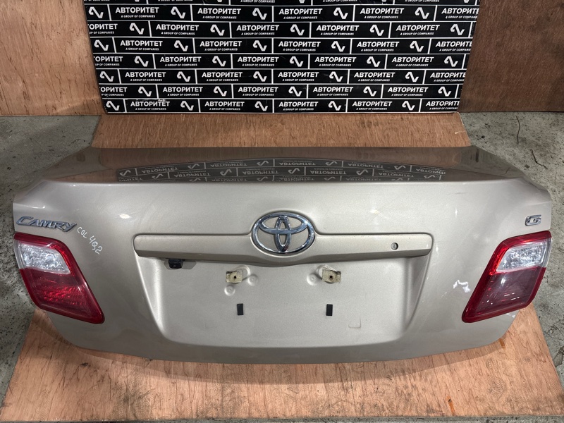 Крышка багажника TOYOTA CAMRY ACV40 (б/у)