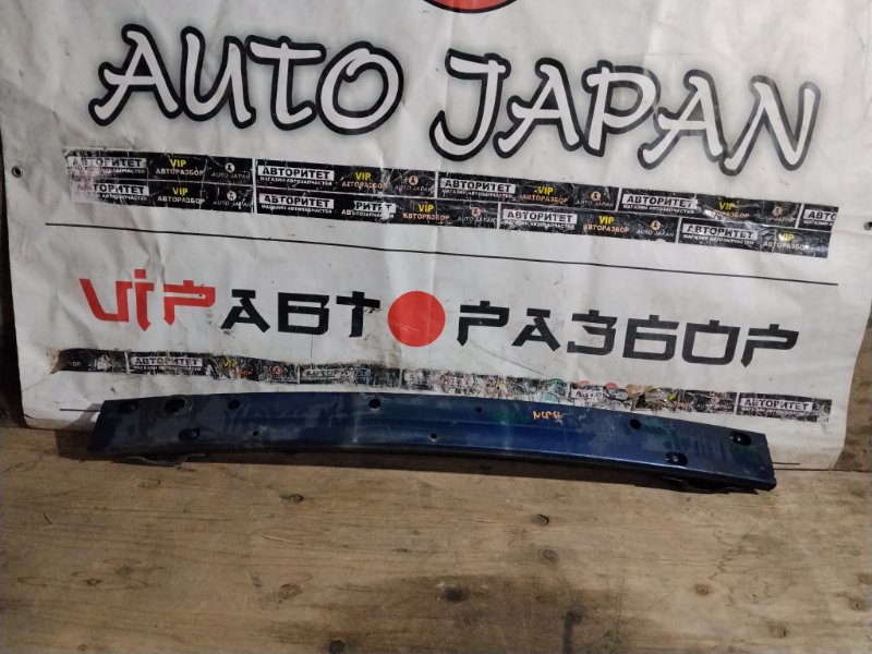 Жесткость бампера TOYOTA IST NCP61 1NZFE 2005 передний (б/у)