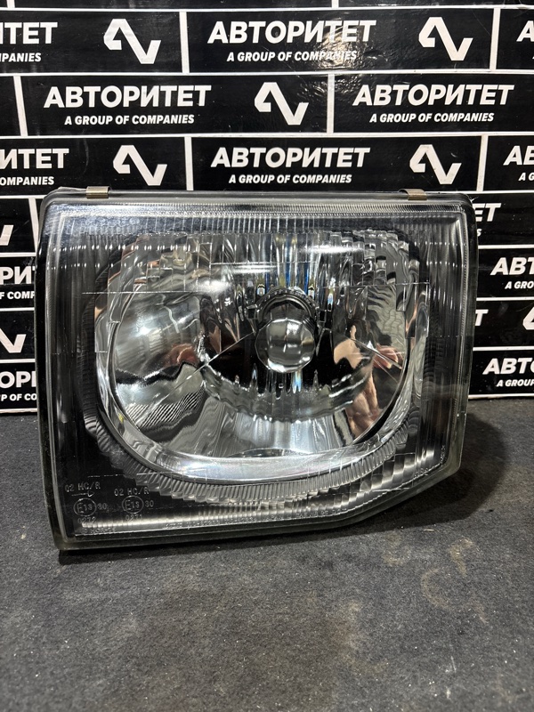 Фара MITSUBISHI PAJERO V45W 6G72 левая (б/у)