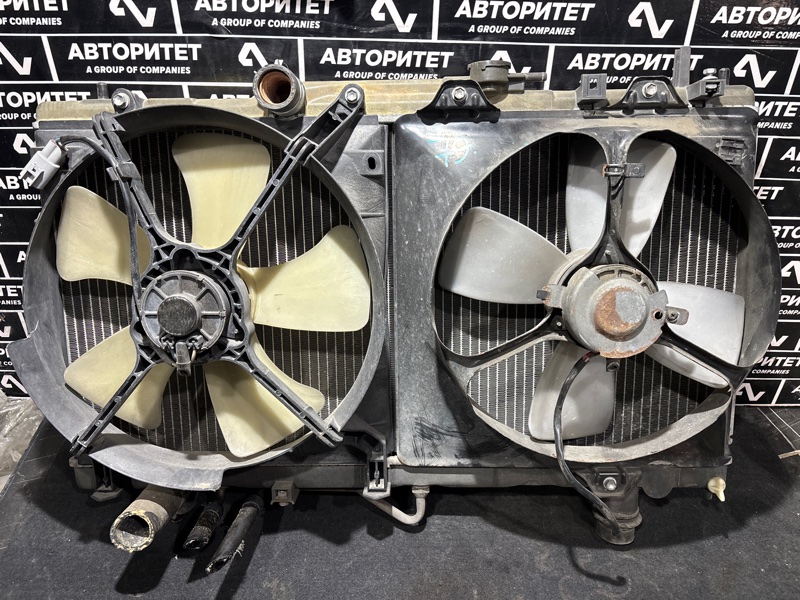 Радиатор основной TOYOTA CARINA AT211 7AFE (б/у)