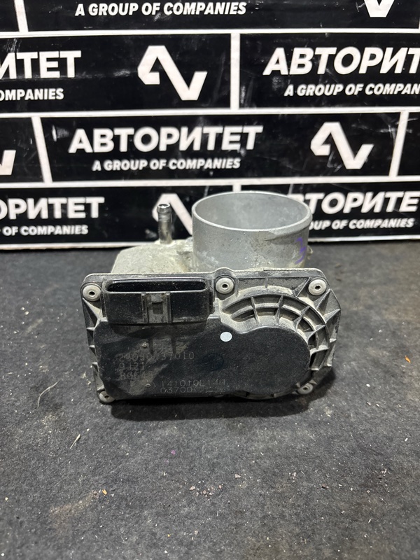 Дроссельная заслонка TOYOTA VOXY ZRR70 3ZRFE (б/у)