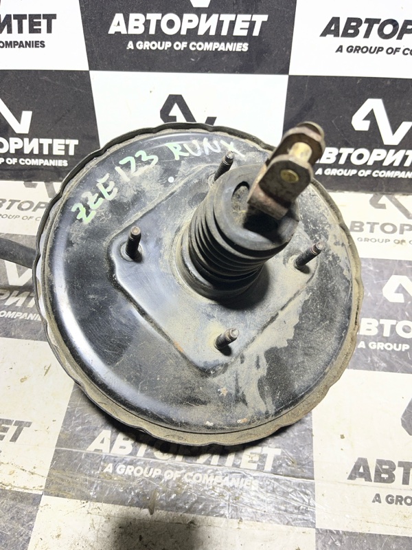 Вакуумный усилитель TOYOTA COROLLA RUNX ZZE123 1ZZFE (б/у)