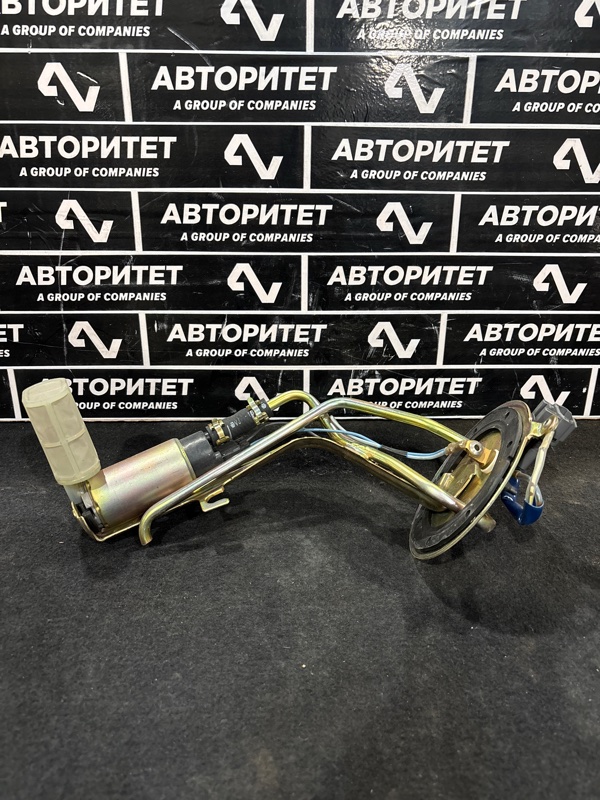 Бензонасос TOYOTA MARK II JZX100 1JZGE (б/у)