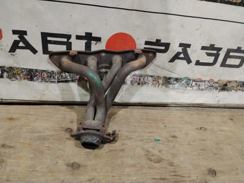 Коллектор выпускной TOYOTA FUNCARGO NCP20 2NZFE 2001 (б/у)
