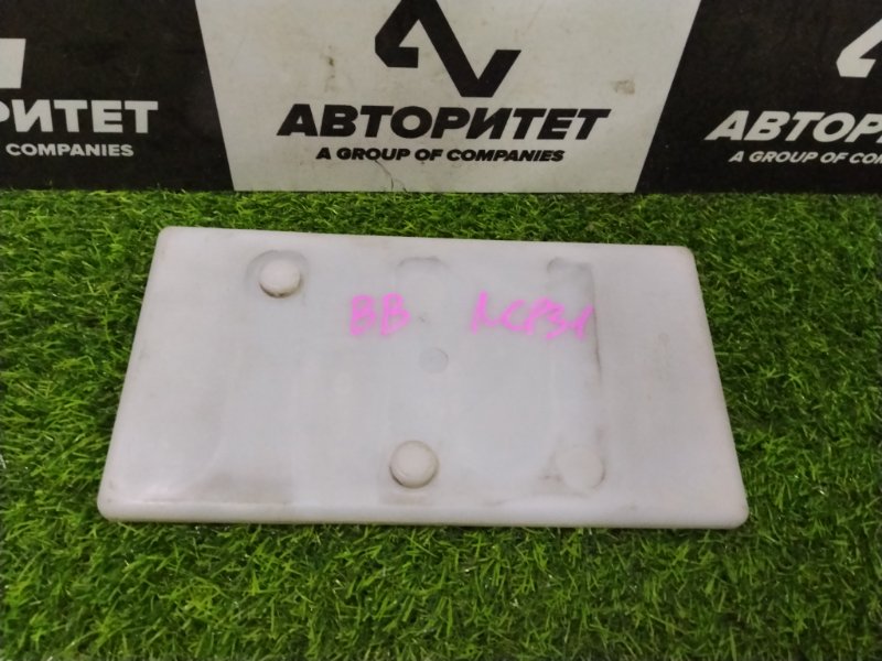 Подставка под аккумулятор TOYOTA BB NCP31 1NZFE 2004 (б/у)