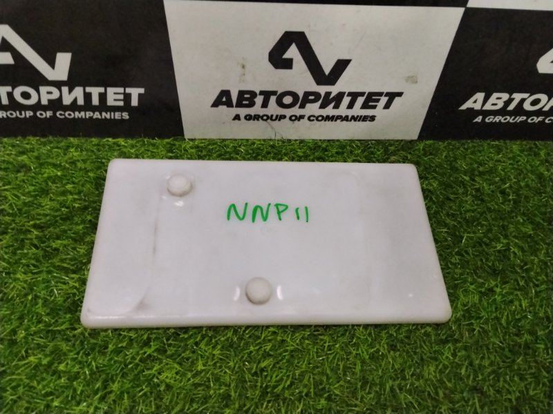 Подставка под аккумулятор TOYOTA PORTE NNP11 1NZFE 2009 (б/у)