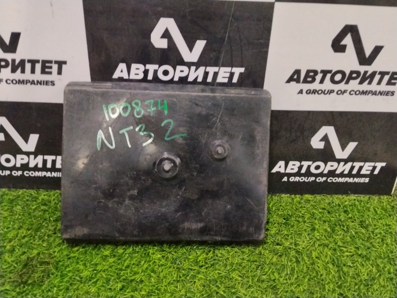 Подставка под аккумулятор NISSAN X-TRAIL NT32 MR20DD 2016 (б/у)