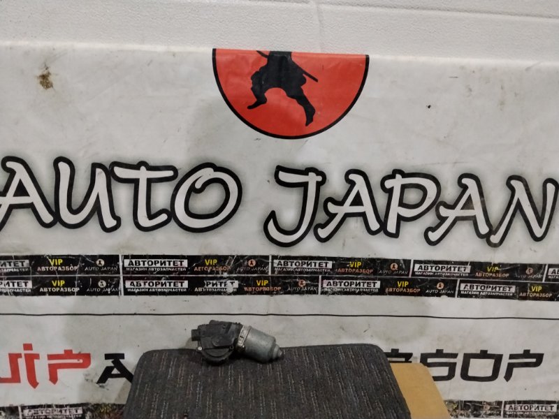 Мотор дворников TOYOTA NOAH ZRR70 3ZRFAE 2012 (б/у)