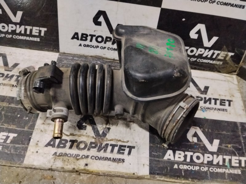 Гофра воздушного фильтра NISSAN AD VY11 QG13DE 2006 (б/у)