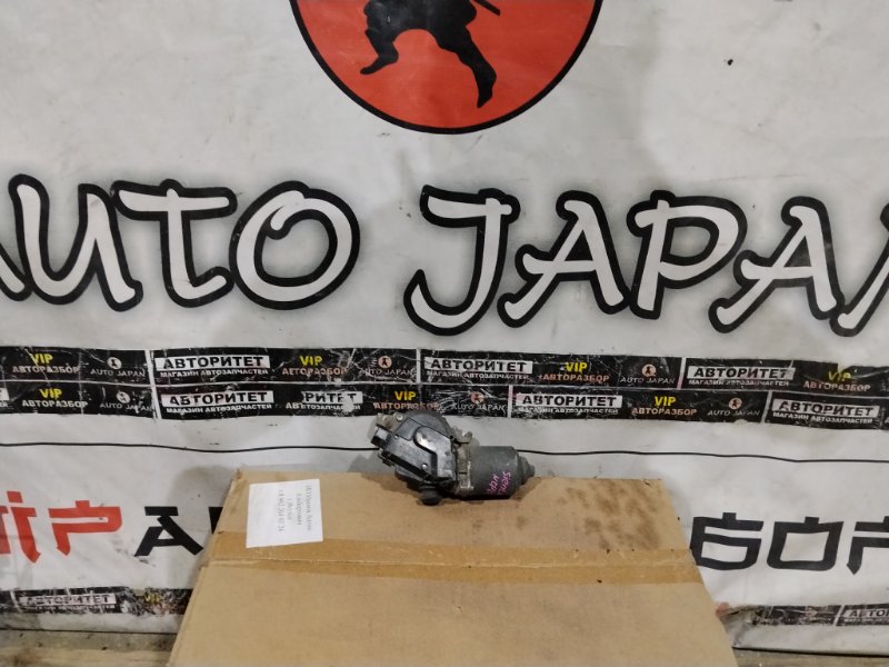 Мотор дворников TOYOTA SIENTA NCP85 1NZFE 2010 (б/у)