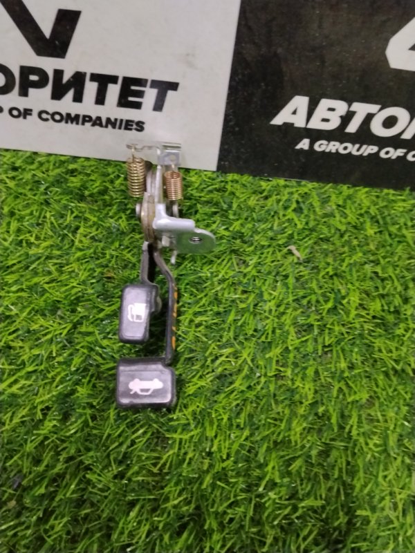 Ручка открывания багажника TOYOTA PLATZ NCP12 1NZFE 2001 (б/у)