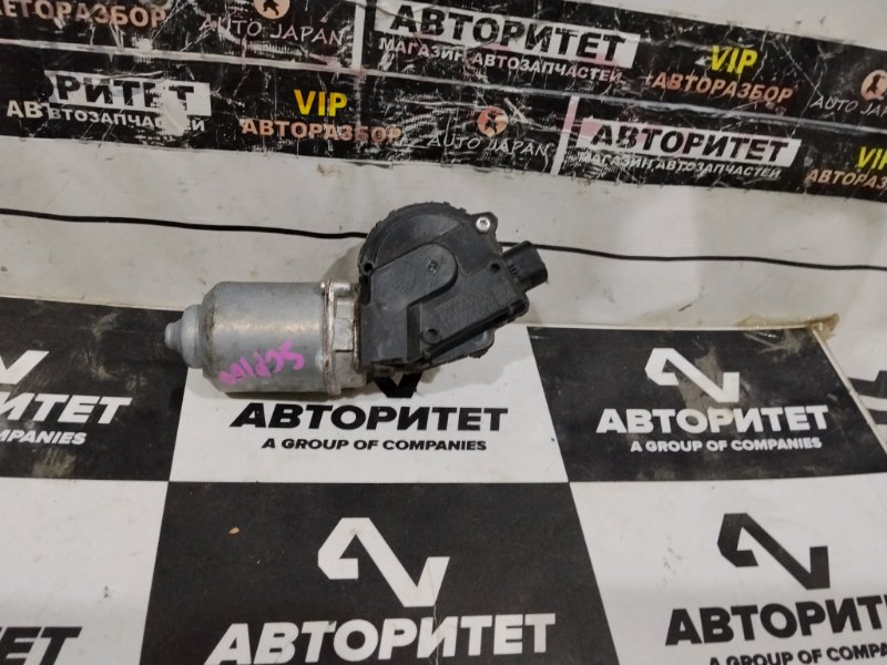 Мотор дворников TOYOTA RACTIS SCP100 2SZFE 2009 (б/у)