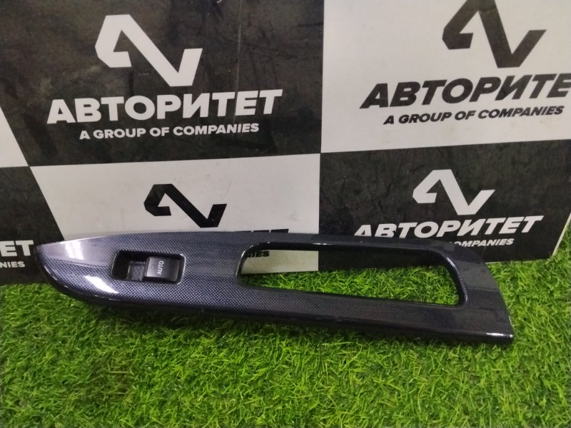 Блок управления стеклоподъемниками TOYOTA WISH ZNE10 1ZZFE 2008 задний правый (б/у)