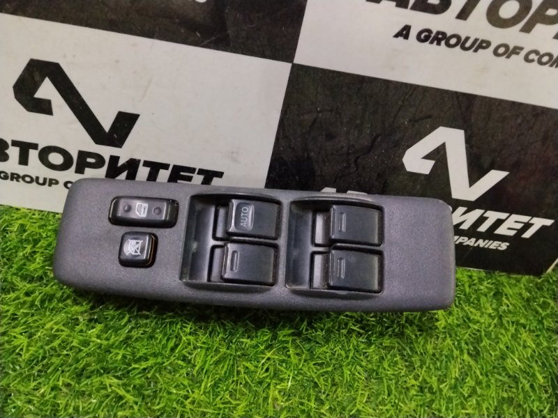 Блок управления стеклоподъемниками TOYOTA BB NCP31 1NZFE 2001 передний правый (б/у)