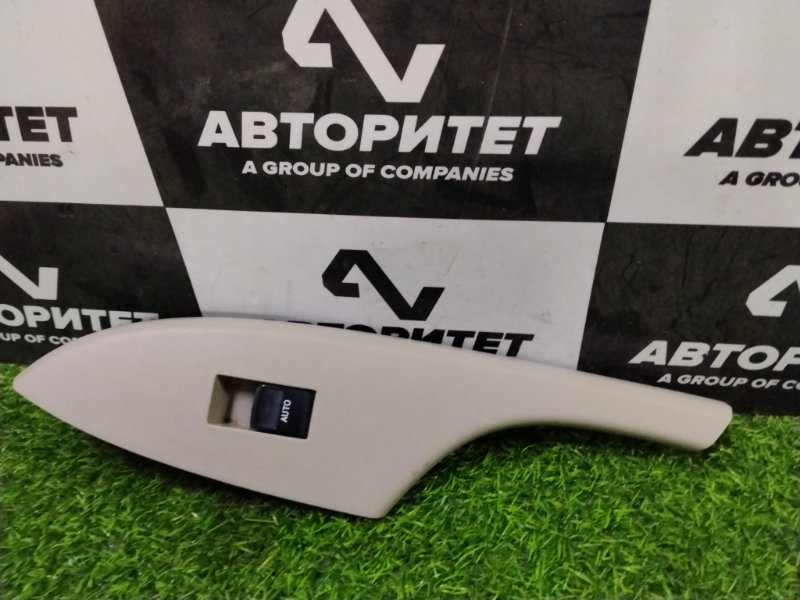 Блок управления стеклоподъемниками TOYOTA COROLLA FIELDER NZE141 1NZFE 2007 передний левый (б/у)