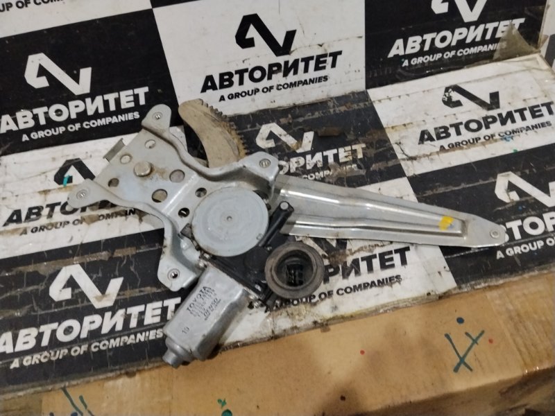 Стеклоподъемник TOYOTA ALLEX NZE121 1NZFE 2005 задний левый (б/у)