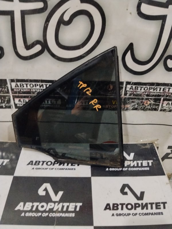 Форточка двери NISSAN PRIMERA TP12 QR20DE 2001 задняя правая (б/у)