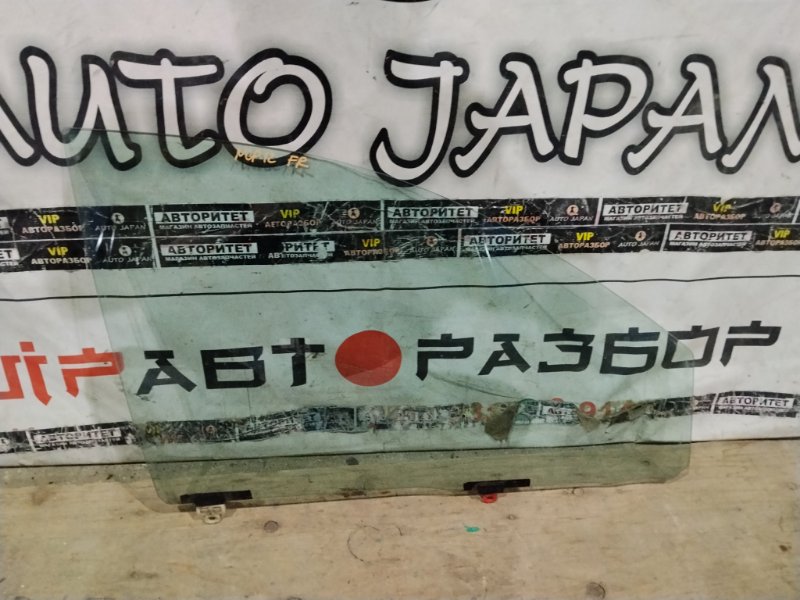 Стекло двери TOYOTA PLATZ NCP12 1NZFE 2001 переднее правое (б/у)