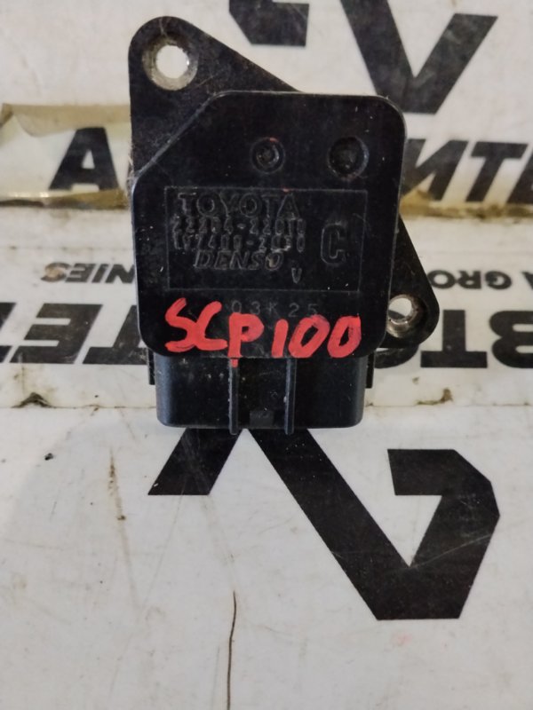 Датчик расхода воздуха TOYOTA RACTIS SCP100 2SZFE 2007 (б/у)