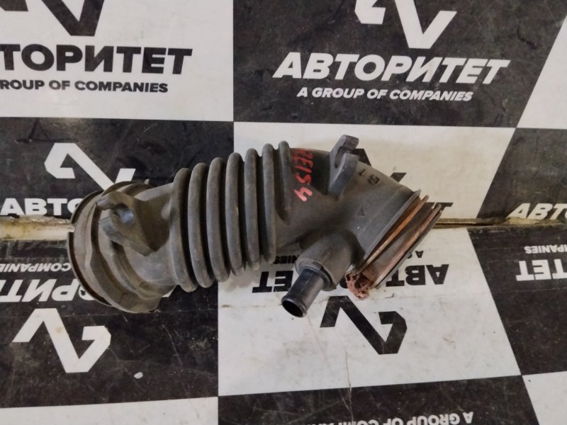 Гофра воздушного фильтра TOYOTA AURIS NZE154 1NZFE 2007 (б/у)