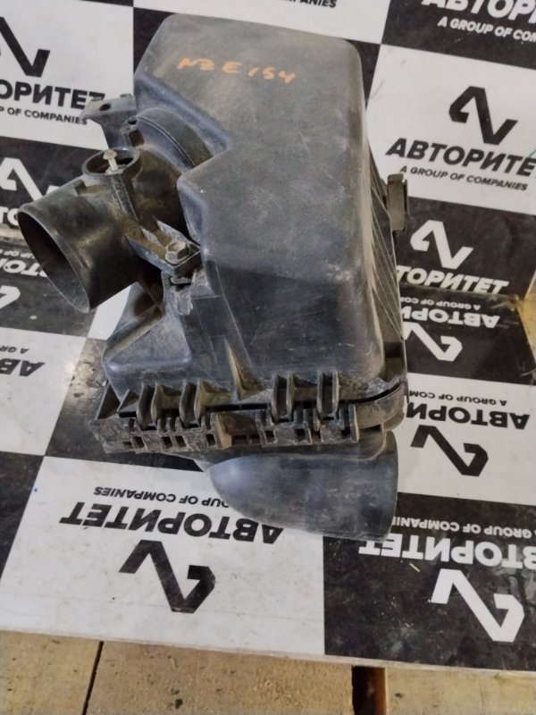 Корпус воздушного фильтра TOYOTA AURIS NZE154 1NZFE 2007 (б/у)