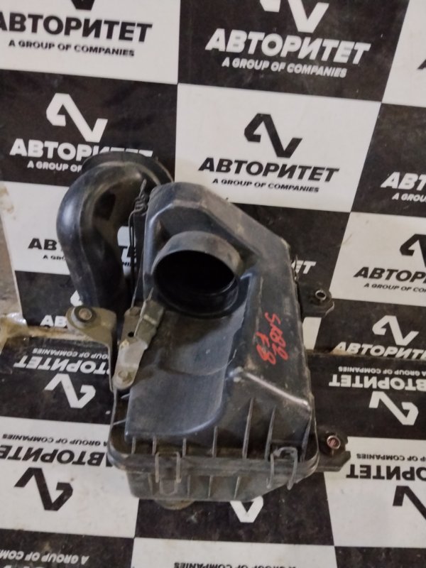 Корпус воздушного фильтра MAZDA BONGO SK82V F8 2006 (б/у)
