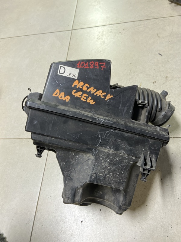 Корпус воздушного фильтра MAZDA PREMACY CREW LFDE (б/у)