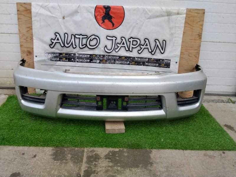 Бампер TOYOTA LITE ACE NOAH SR50 2000 передний (б/у)