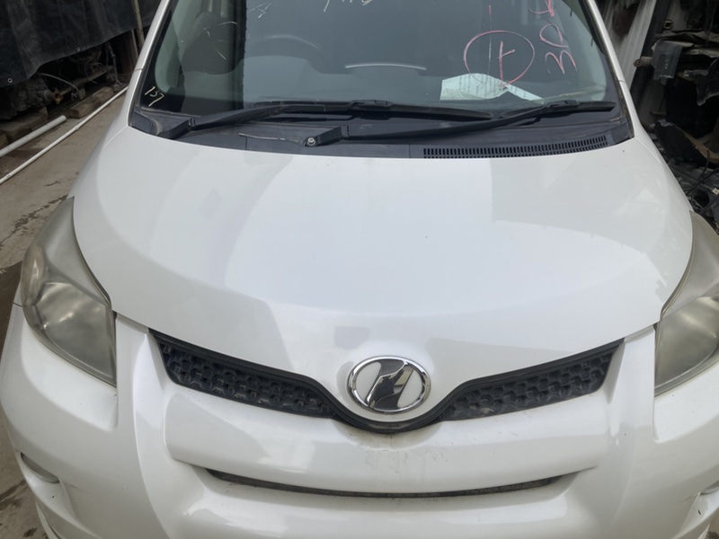 Капот TOYOTA IST NCP110-2004734 1NZFE 2011 (б/у)
