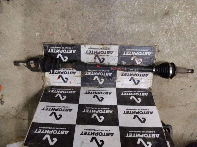 Привод TOYOTA RACTIS NSP120 1NRFE 2012 передний правый (б/у)