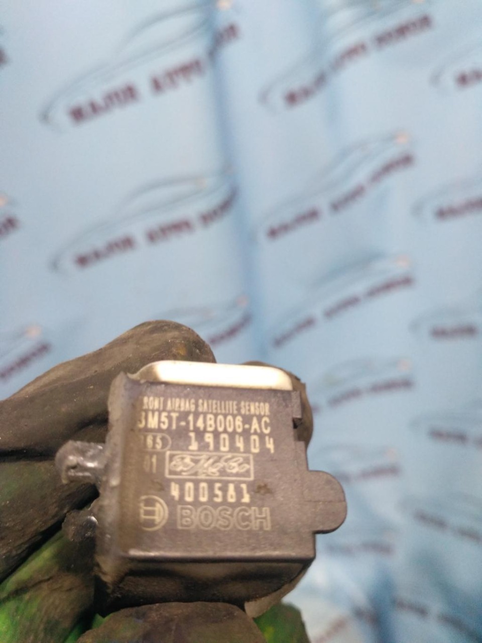 Датчик AIR BAG 3 2004 BK 1.6 Z6 (105 л.с) Датчик AIR BAG 3 2004 BK 1.6 Z6 (105 л.с)