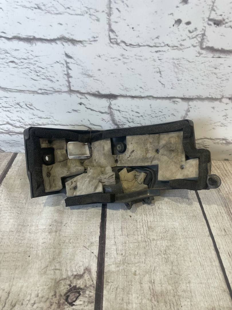 Кожух Harrier 2 2003-2013 XU30