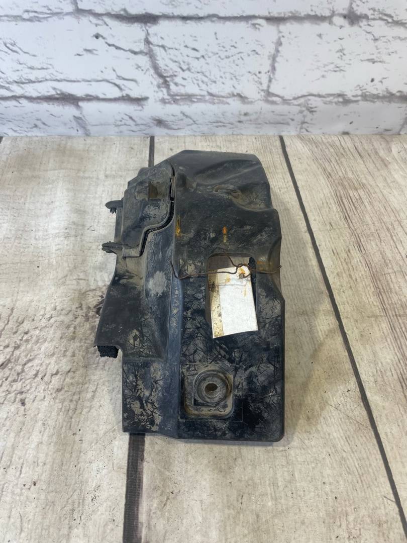 Кожух Harrier 2 2003-2013 XU30