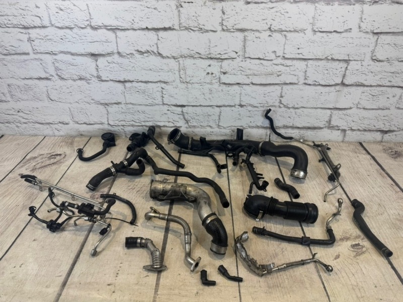 Комплект патрубков VW Passat 2008 B6 2.0 TFSI BWA (200 л.с.) 06F121065J контрактная