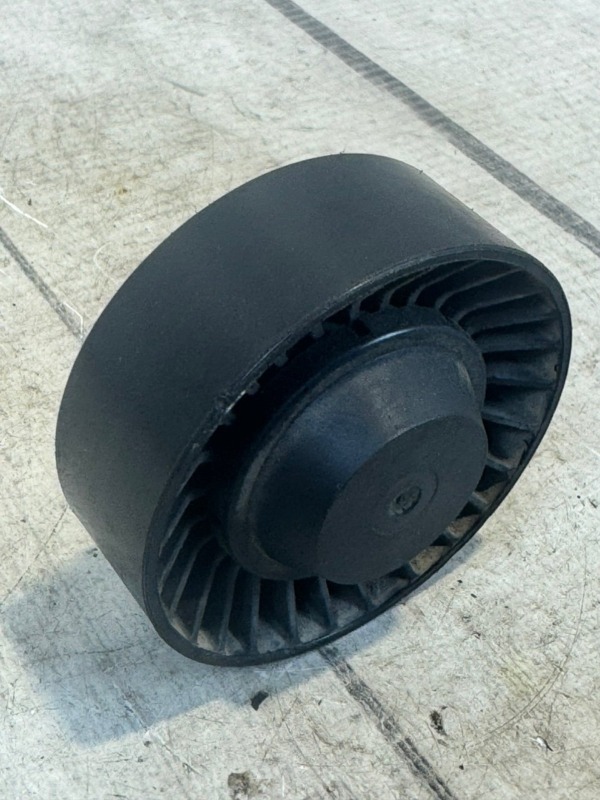 Ролик натяжной навесного оборудования VW Caddy 1.2 TSI CBZ (105л.с.)