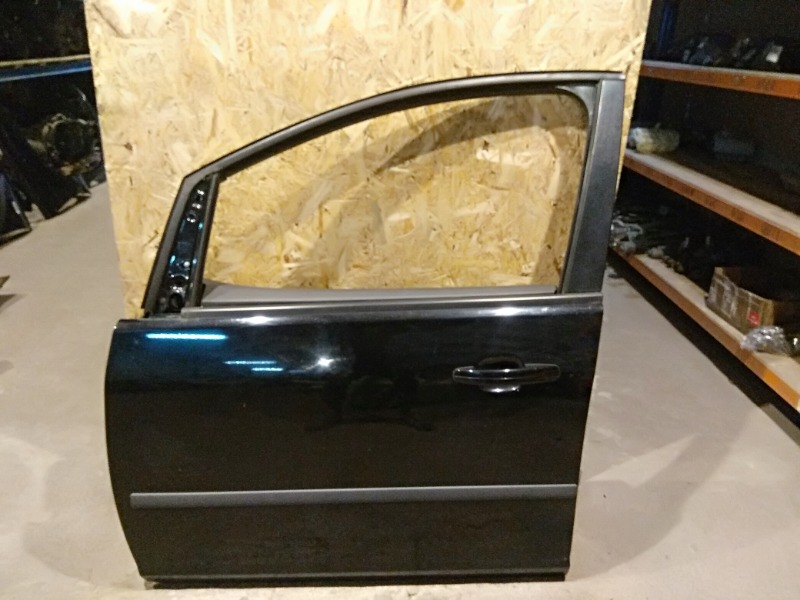 Запчасть дверь передняя левая Ford C-Max 2008 2.0 AODA 1678024 контрактная Дверь передняя левая Ford C-Max 2008 2.0 AODA 1678024 контрактная