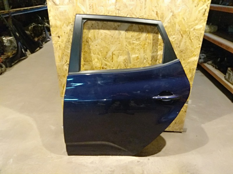 Запчасть дверь задняя левая Kia Venga 2011 1.6 G4FC 770041P000 контрактная Дверь задняя левая Kia Venga 2011 1.6 G4FC 770041P000 контрактная