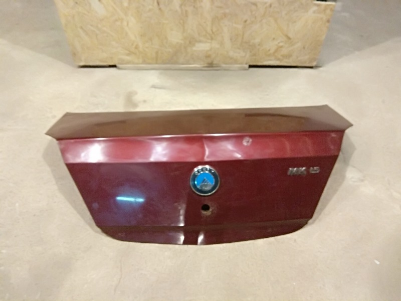 Запчасть крышка багажника Geely MK 2011 1.5 10120031100103 Б/У Крышка багажника Geely MK 2011 1.5 10120031100103 Б/У
