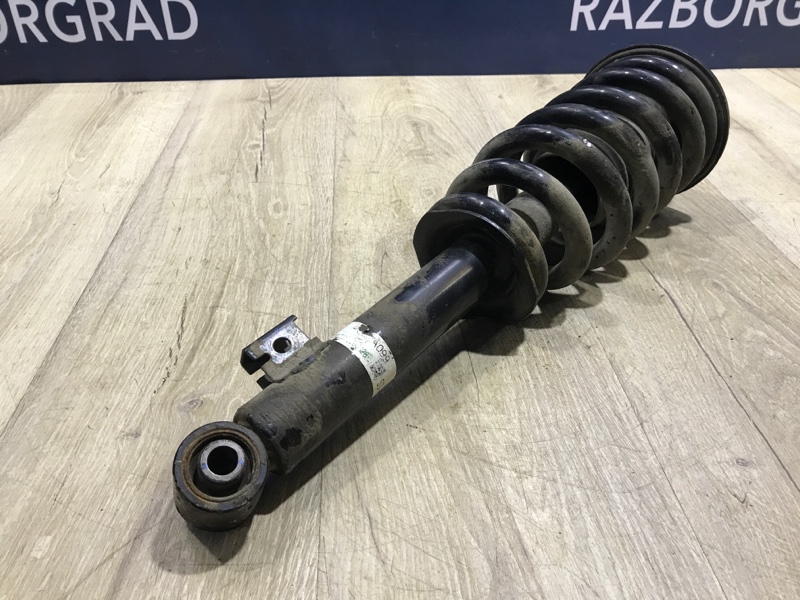 Амортизатор передний L200 2019 KK/KL 2.4 4N15