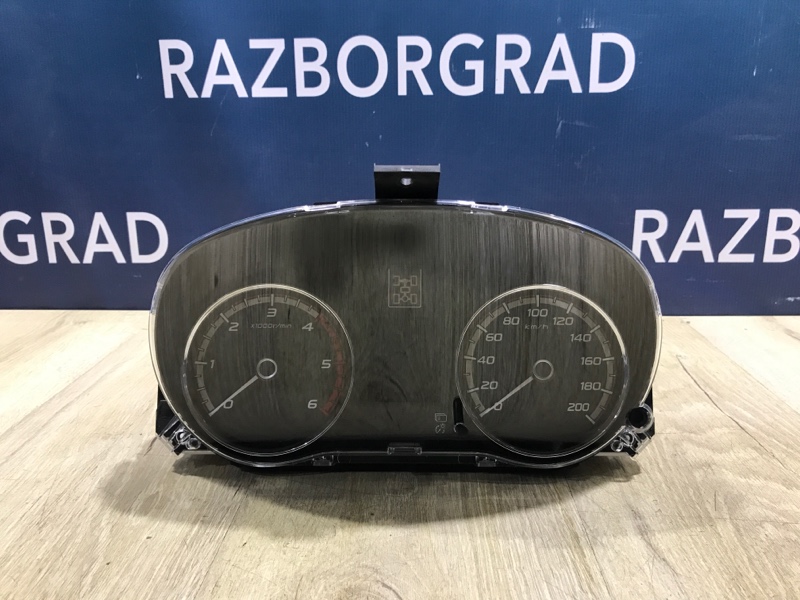 Панель приборов Mitsubishi L200 2019 KK/KL 2.4 4N15 8100C562 контрактная