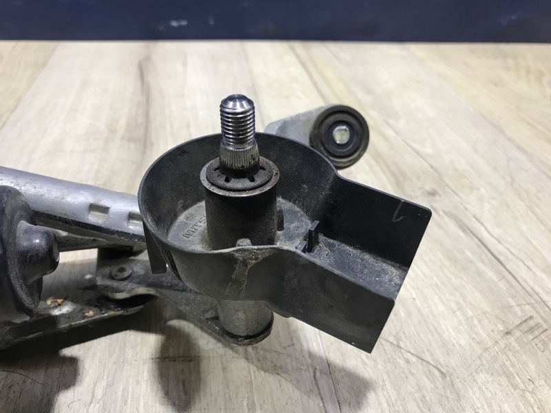 Трапеция дворников Mitsubishi L200 KK/KL 2.4 4N15 Трапеция дворников Mitsubishi L200 KK/KL 2.4 4N15